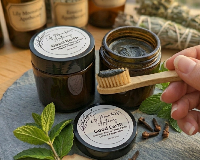 Good Earth Remineralizing Toothpaste